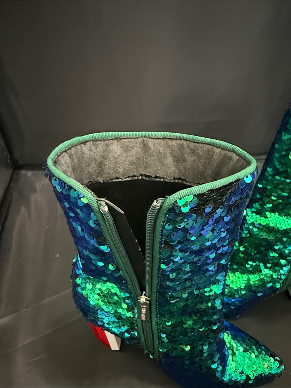 Cape Robbin Mermaid Sequin Heeled Terra Boots Size 8 - Picture 10 of 11